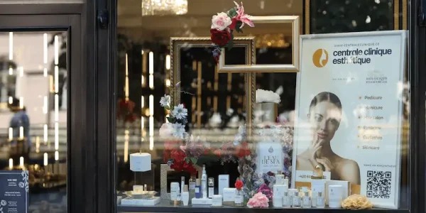 L'EAU DE SPA Butiques | Central Perfumes - shop window